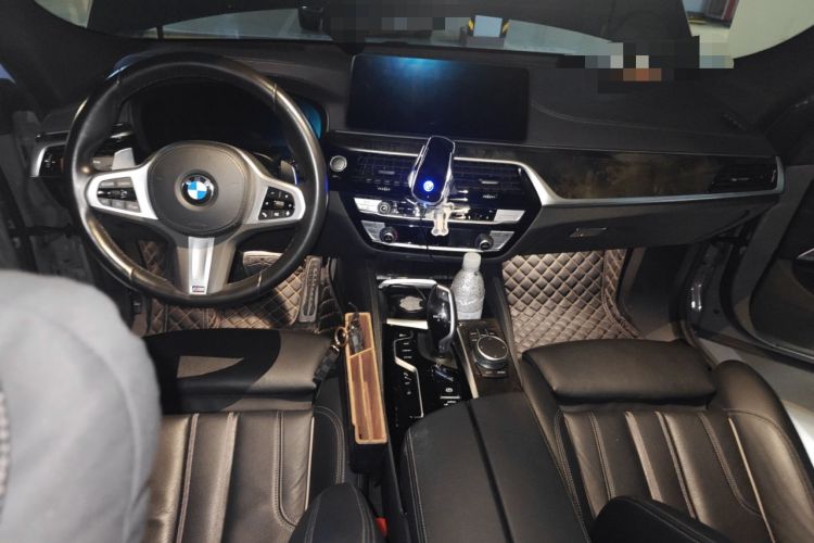 Used BMW 6 Series GT 2021 630i M Sport Package Center Console