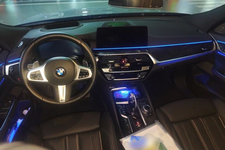Used BMW 6 Series GT 2021 630i M Sport Package Center Console