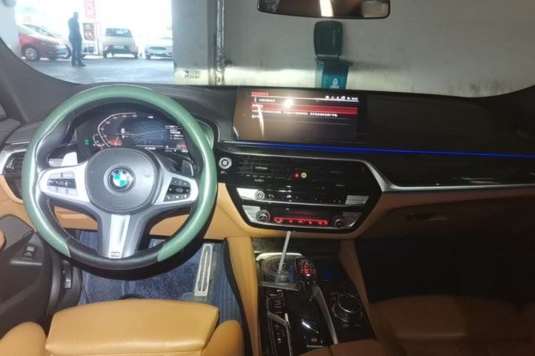 Used BMW 6 Series GT 2021 Restyled 630i M Sport Package Center Console