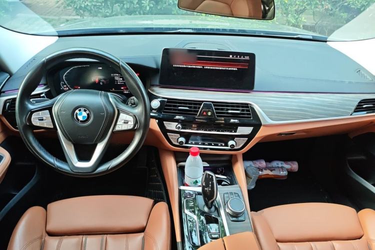 Used BMW 6 Series GT 2021 Updated 630i Luxury Design Package Center Console