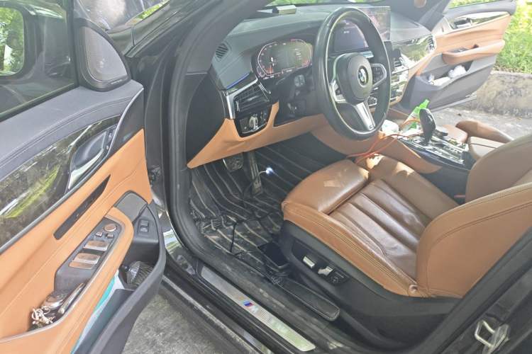 Used BMW 6 Series GT 2021 630i M Sport Package Driver Seat
