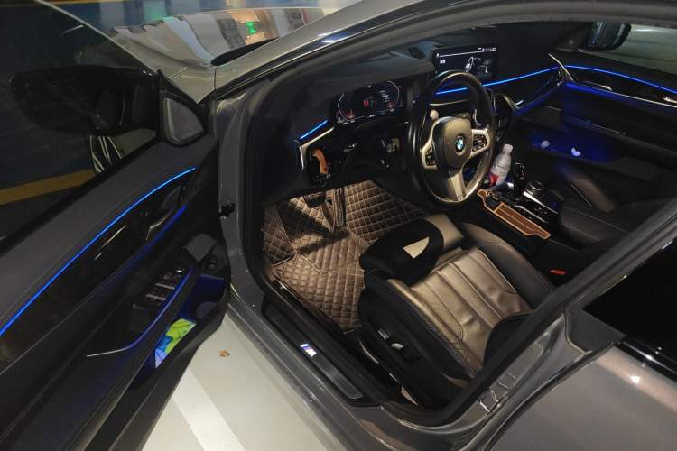 Used BMW 6 Series GT 2021 630i M Sport Package Driver Seat