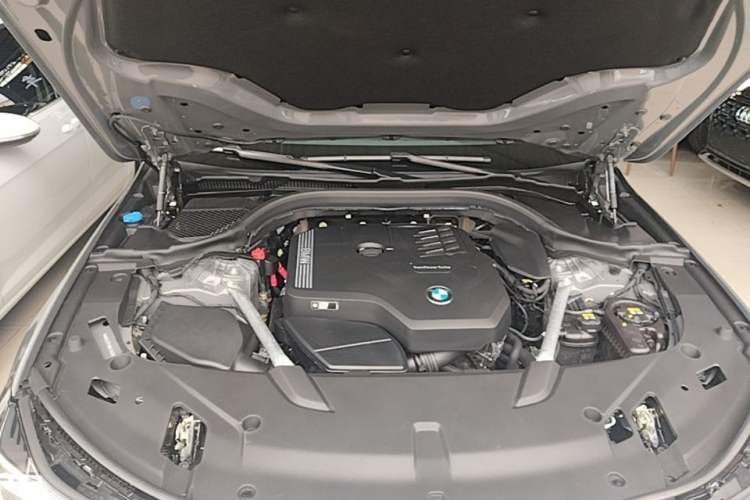 Used BMW 6 Series GT 2021 Updated 630i Luxury Design Package Engine Bay