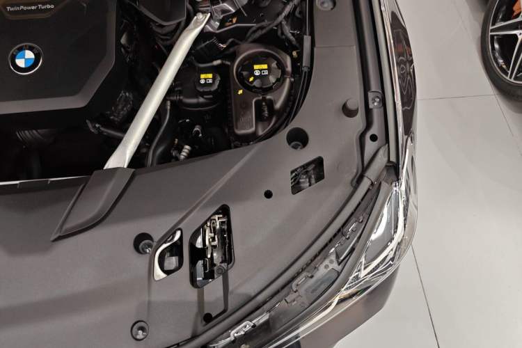 Used BMW 6 Series GT 2021 Restyled 630i M Sport Package Engine Bay Left