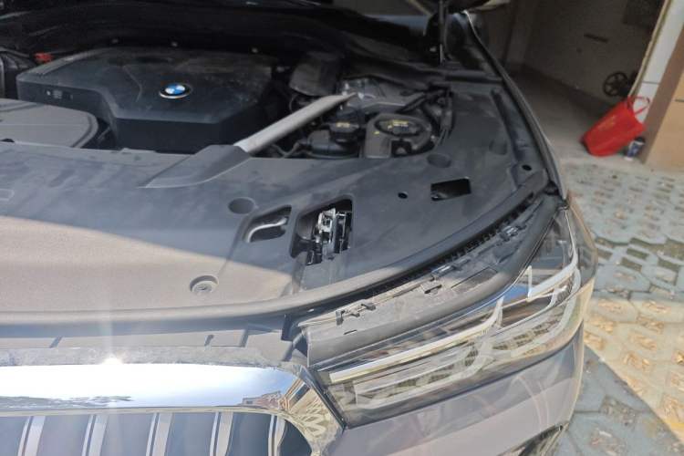 Used BMW 6 Series GT 2021 630i M Sport Package Engine Bay Left