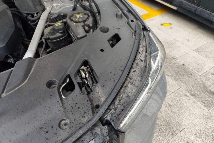 Used BMW 6 Series GT 2021 630i M Sport Package Engine Bay Left