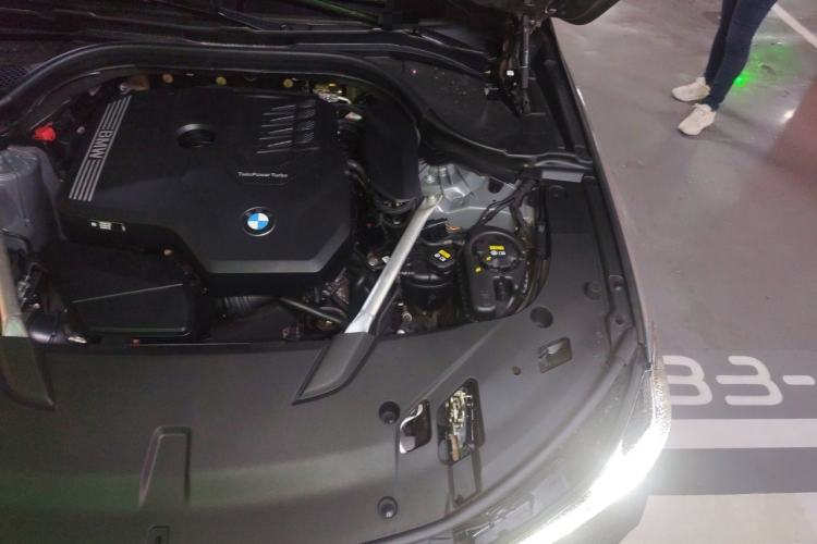 Used BMW 6 Series GT 2021 630i M Sport Package Engine Bay Left