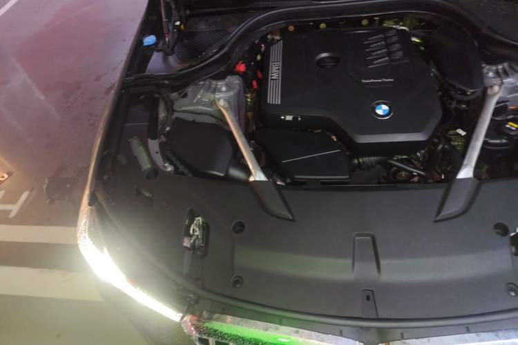 Used BMW 6 Series GT 2021 630i M Sport Package Engine Bay Right