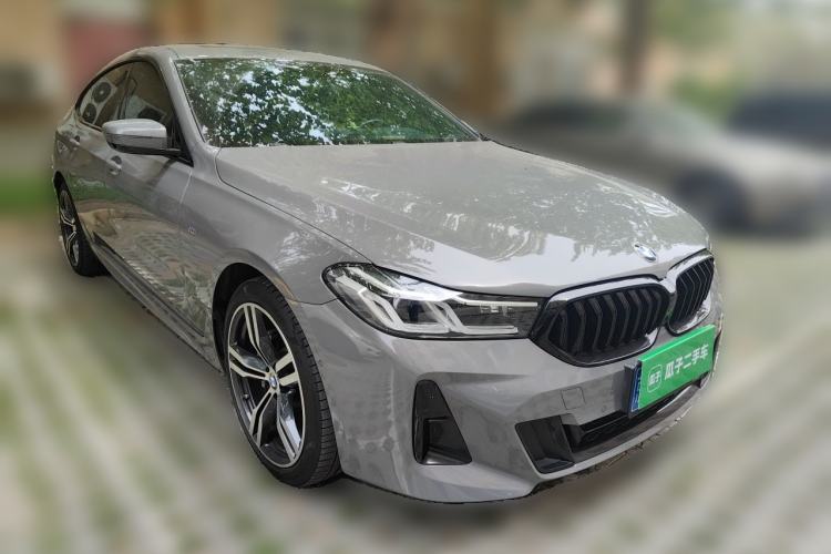 Used BMW 6 Series GT 2021 630i M Sport Package Front Right 45 Deg