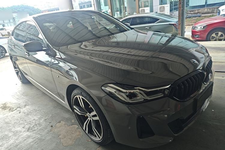 Used BMW 6 Series GT 2021 Restyled 630i M Sport Package Front Right 45 Deg
