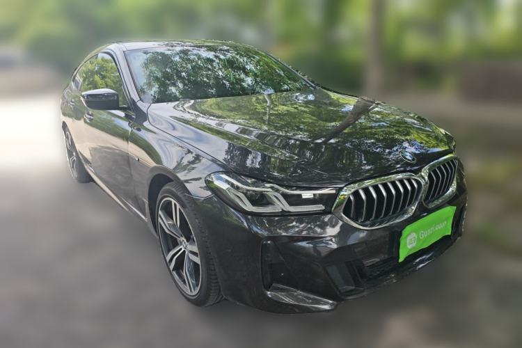 Used BMW 6 Series GT 2021 630i M Sport Package Front Right 45 Deg
