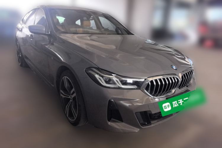Used BMW 6 Series GT 2021 630i M Sport Package Front Right 45 Deg
