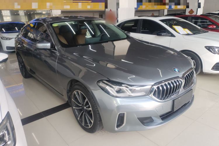 Used BMW 6 Series GT 2021 630i Luxury Design Package Front Right 45 Deg