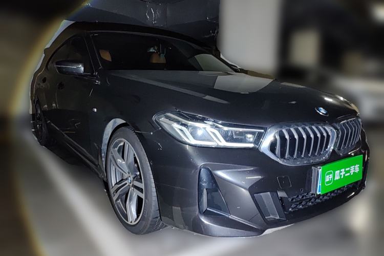 Used BMW 6 Series GT 2021 Restyled 630i M Sport Package Front Right 45 Deg