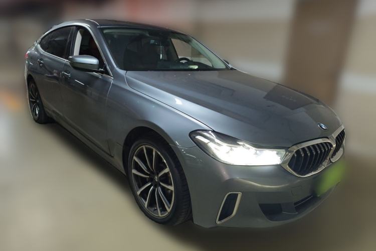 Used BMW 6 Series GT 2021 630i Luxury Design Package Front Right 45 Deg