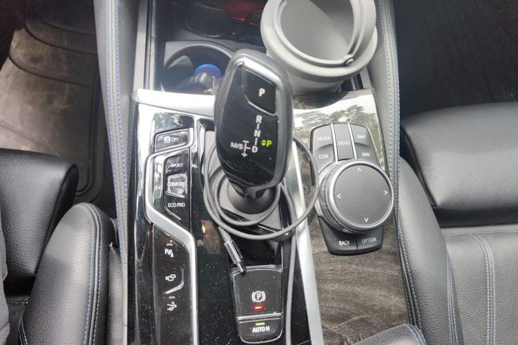 Used BMW 6 Series GT 2021 630i M Sport Package Gear Lever