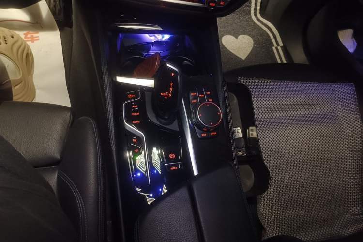 Used BMW 6 Series GT 2021 Restyled 630i M Sport Package Gear Lever