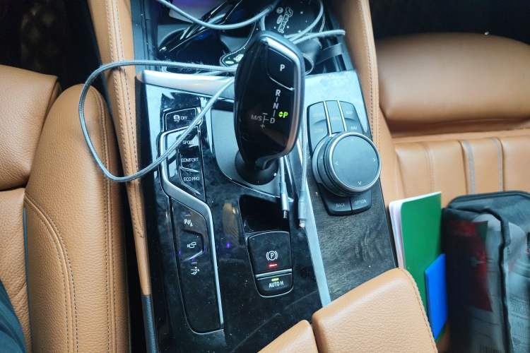 Used BMW 6 Series GT 2021 630i M Sport Package Gear Lever