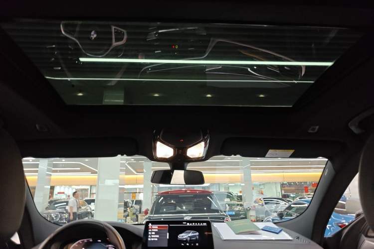 Used BMW 6 Series GT 2021 Restyled 630i M Sport Package Headliner