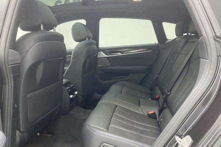 Used BMW 6 Series GT 2021 630i M Sport Package Interior 3