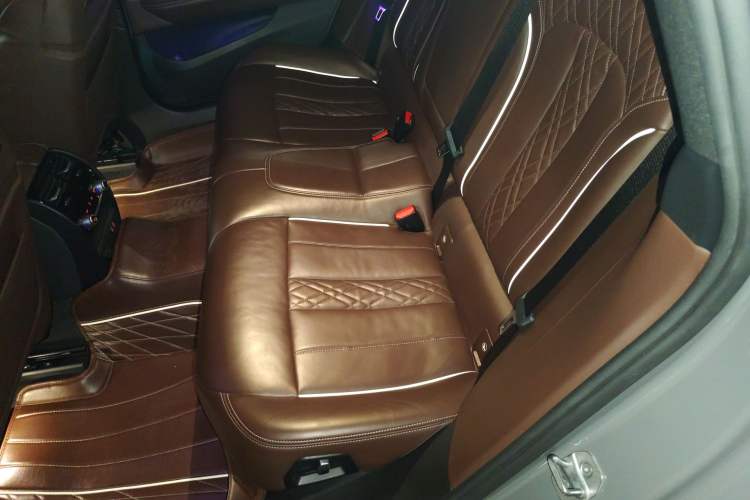 Used BMW 6 Series GT 2021 630i M Sport Grand Touring Edition Interior 4