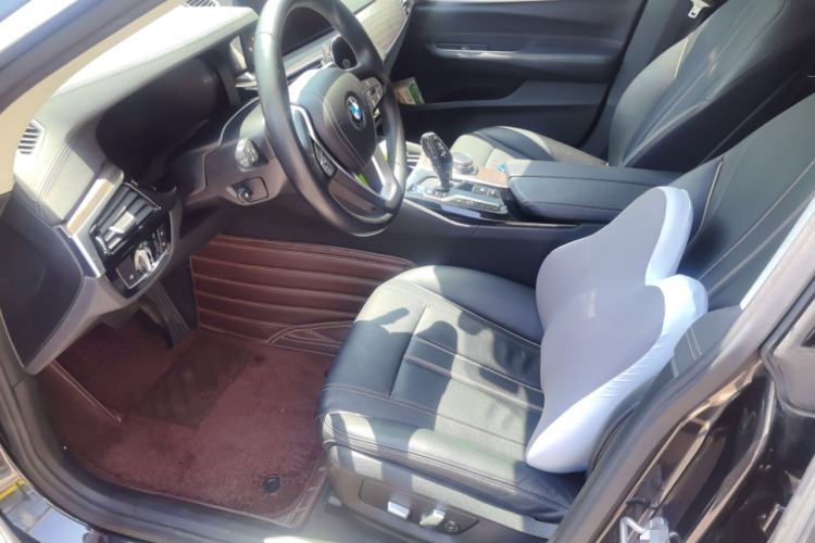 Used BMW 6 Series GT 2021 630i Luxury Design Package Left Front Seat