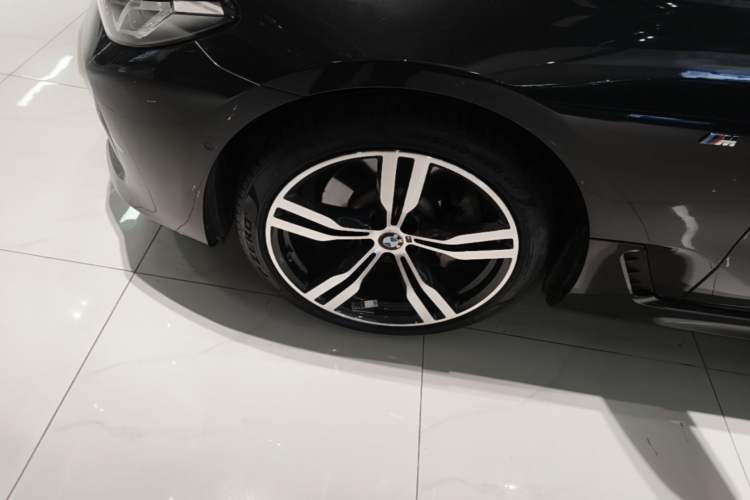 Used BMW 6 Series GT 2021 630i M Sport Package Left Front Wheel Hub