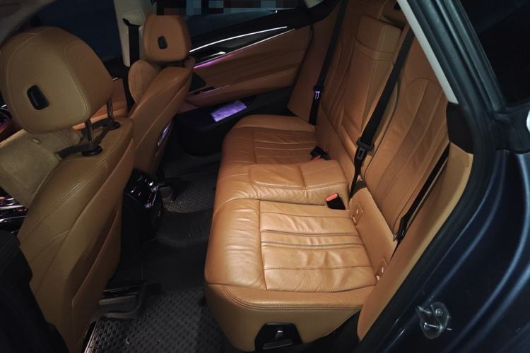 Used BMW 6 Series GT 2021 630i Luxury Design Package Left Rear Seat