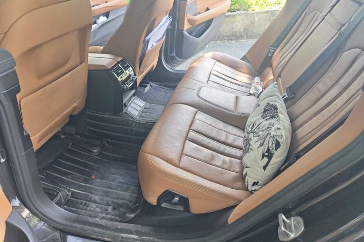 Used BMW 6 Series GT 2021 630i M Sport Package Left Rear Seat