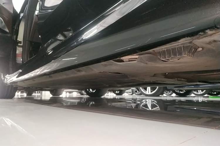 Used BMW 6 Series GT 2021 Revised Version 630i M Sport Touring Edition Left Side Sill