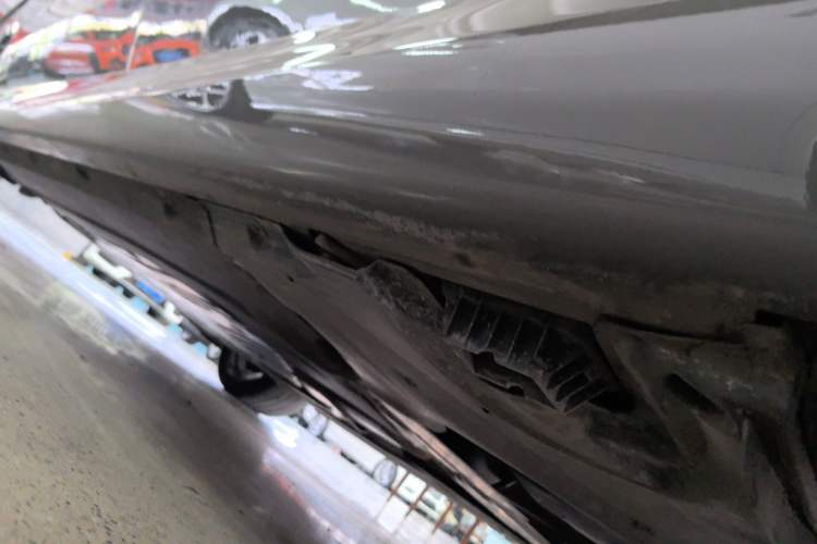 Used BMW 6 Series GT 2021 Restyled 630i M Sport Package Left Side Sill