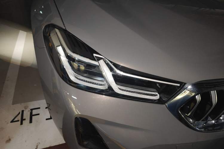 Used BMW 6 Series GT 2021 630i M Sport Package Right Front Headlight