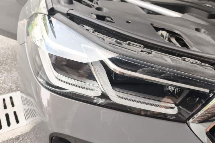 Used BMW 6 Series GT 2021 630i M Sport Package Right Front Headlight