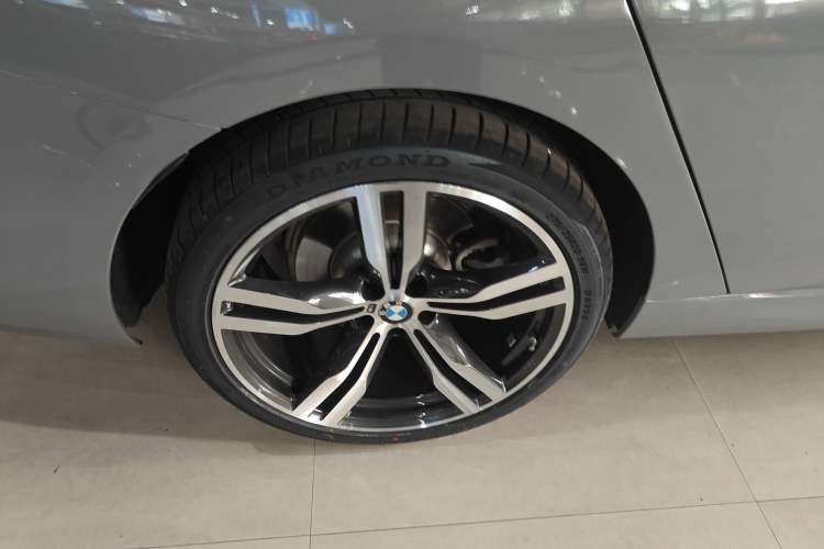 Used BMW 6 Series GT 2021 630i M Sport Package Right Rear Wheel Hub
