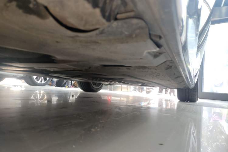 Used BMW 6 Series GT 2021 630i Luxury Design Package Right Side Sill