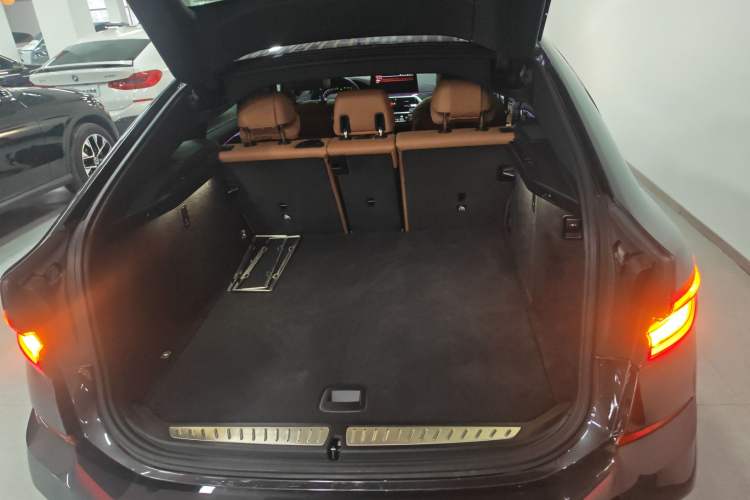 Used BMW 6 Series GT 2021 Restyled 630i M Sport Package Trunk