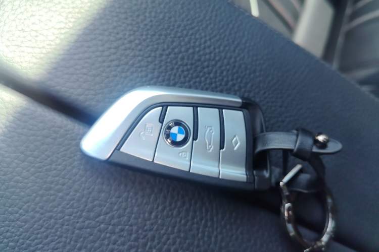 Used BMW 6 Series GT 2021 630i Luxury Design Package Vehicle Key