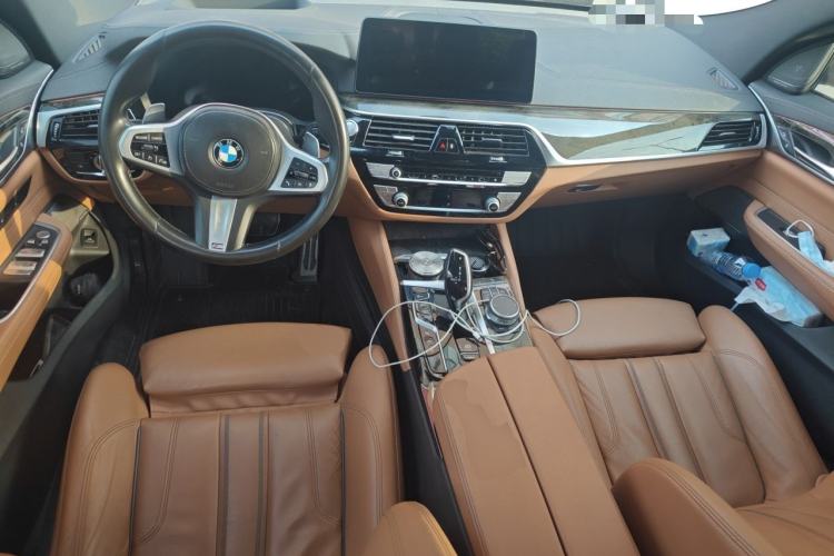 Used BMW 6 Series GT 2021 630i M Sport Package Center Console