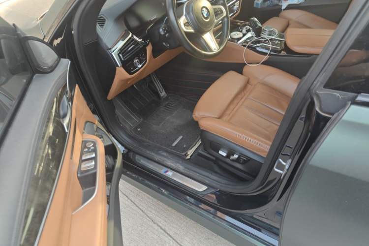 Used BMW 6 Series GT 2021 630i M Sport Package Driver Seat