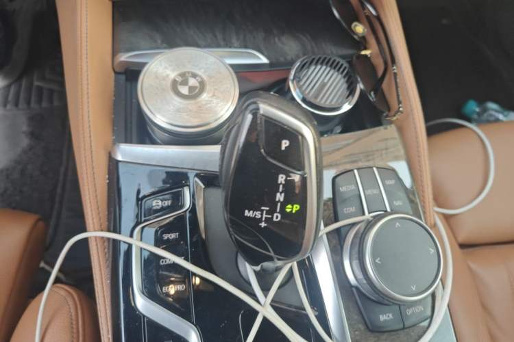 Used BMW 6 Series GT 2021 630i M Sport Package Gear Lever