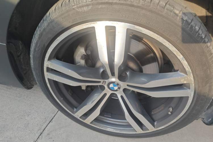 Used BMW 6 Series GT 2021 630i M Sport Package Right Front Wheel Hub