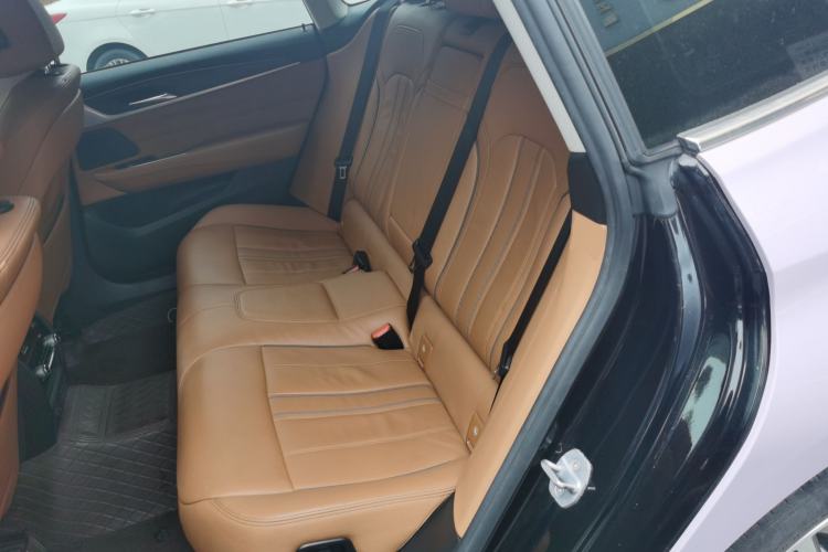 Used BMW 6 Series GT 2021 Updated 630i Luxury Design Package Left Rear Seat