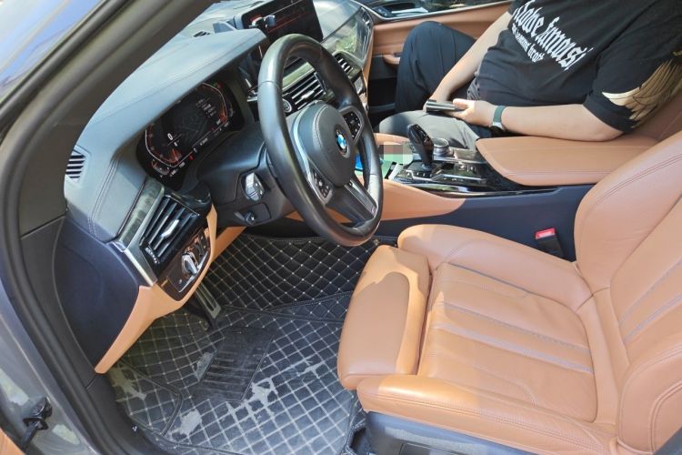 Used BMW 6 Series GT 2021 630i M Sport Package Left Front Seat