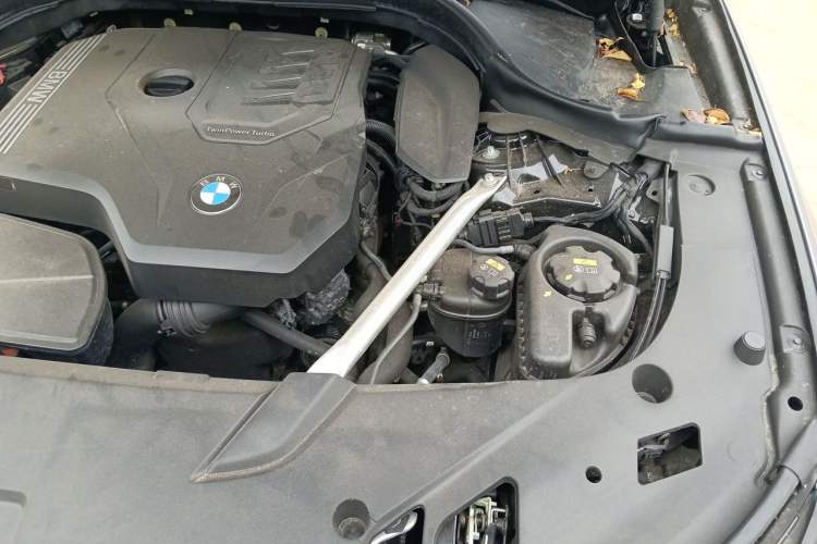 Used BMW 6 Series GT 2021 630i Luxury Design Package Engine Bay Left