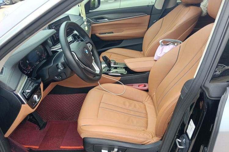 Used BMW 6 Series GT 2021 630i Luxury Design Package Left Front Seat