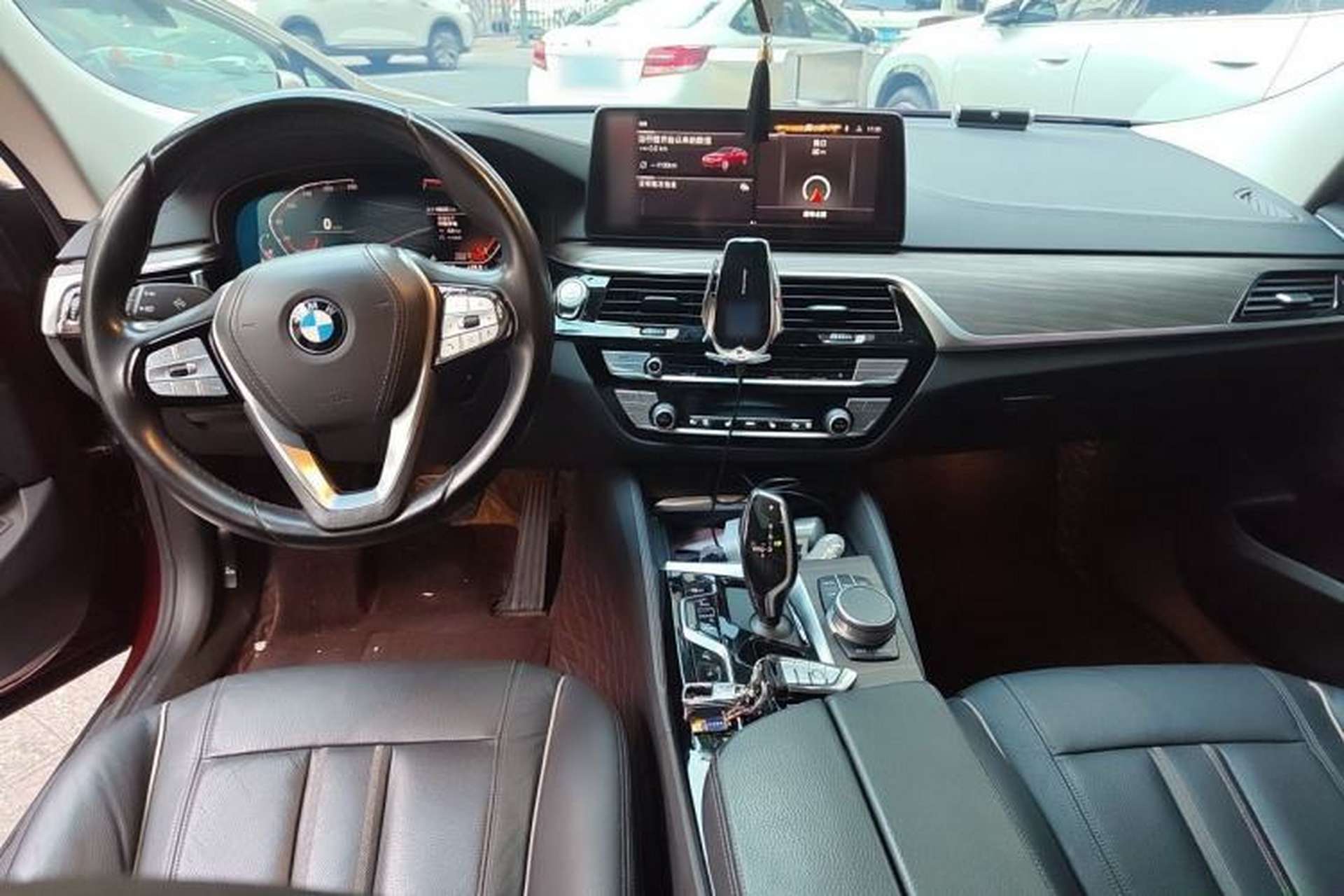 Used BMW 6 Series GT 2021 630i Luxury Design Package Center Console