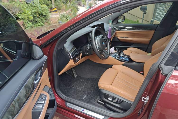 Used BMW 6 Series GT 2021 630i M Sport Package Driver Seat