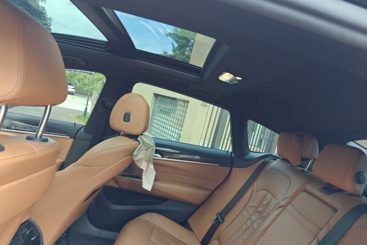 Used BMW 6 Series GT 2021 630i M Sport Package Headliner
