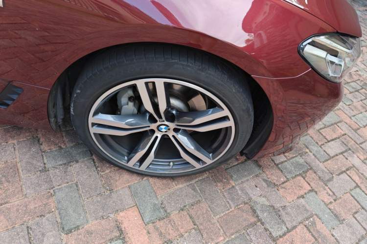 Used BMW 6 Series GT 2021 630i M Sport Package Right Front Wheel Hub