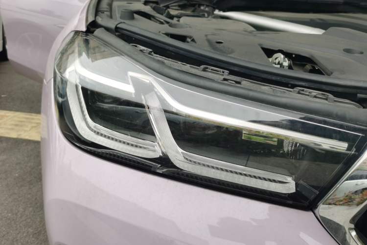 Used BMW 6 Series GT 2021 Updated 630i Luxury Design Package Right Front Headlight